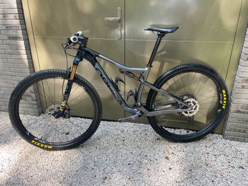Orbea OIZ M10 2021 2021 Mountainbike d'occasion — image 2 sur 8