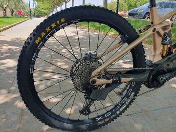 Orbea Wild Shimano SLX 2023 Mountainbike d'occasion — image 3 sur 12