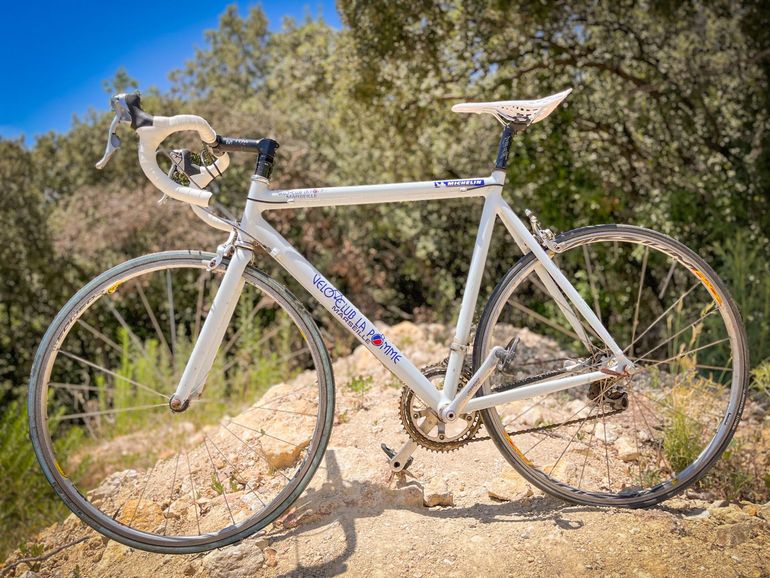 Peugeot Velo Shimano Dura Ace 2000 Road & Gravel d'occasion — image 5 sur 6