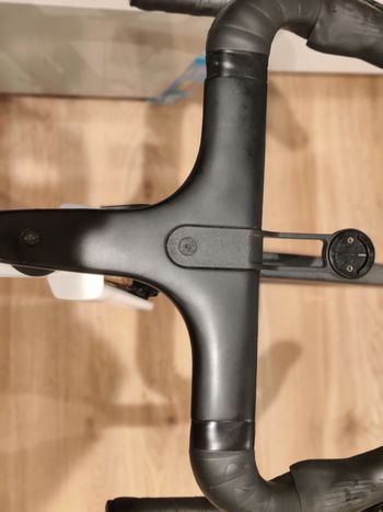 Used Canyon Ultimate CF 7 Di2 AERO 2026 2026 Road & Gravel, White — image 4 of 4