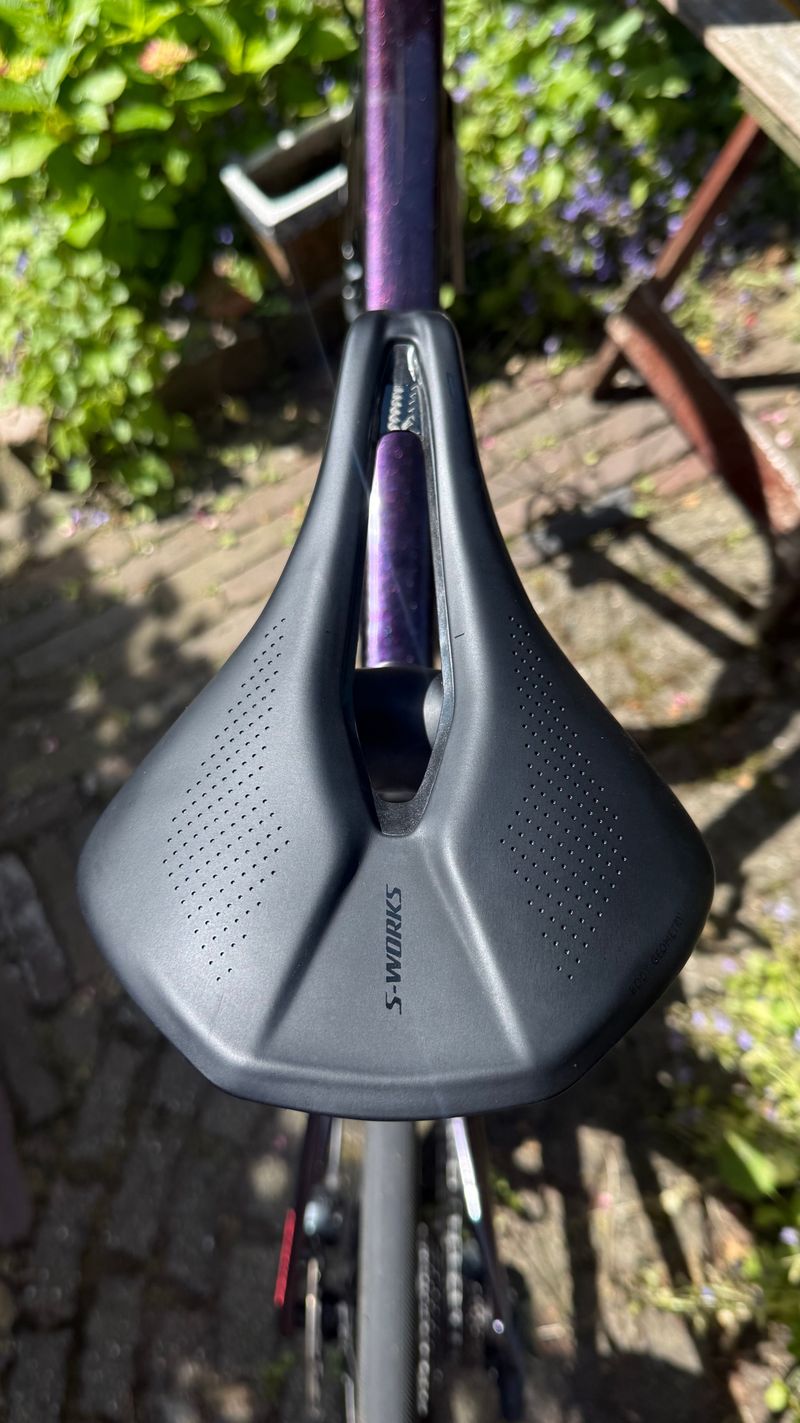 Used Specialized Tarmac SL6 2018 Road & Gravel, Purple — image 11 of 14