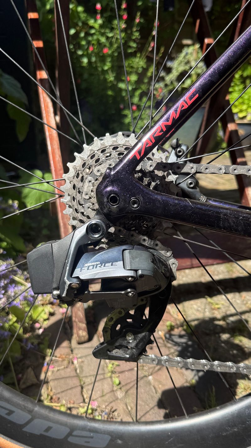 Used Specialized Tarmac SL6 2018 Road & Gravel, Purple — image 8 of 14