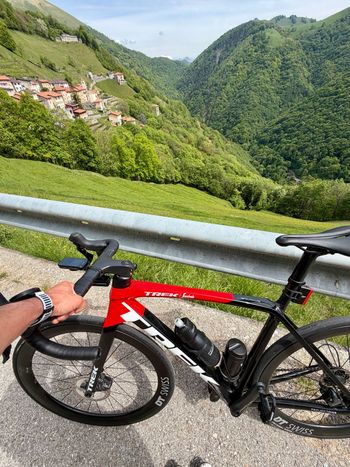 Gebrauchtes Trek Émonda SL 6 Disc Pro 2022 2022 Road & Gravel, Rot — Bild 3 von 4