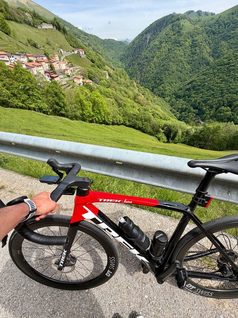 Gebrauchtes Trek Émonda SL 6 Disc Pro 2022 2022 Road & Gravel, Rot — Bild 3 von 4
