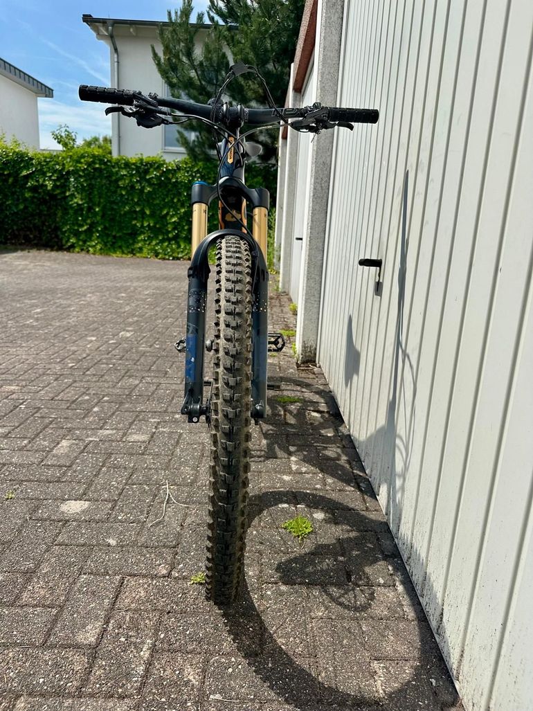 Gebrauchtes Orbea RISE M10 20mph 2021 2021 Mountainbike, Blau, 29 — Bild 3 von 11
