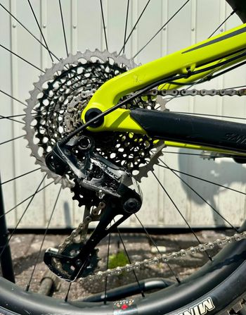 Použité Santa Cruz Roubion CC X01 2018 2018 Mountainbike — obrázek 3 z 9