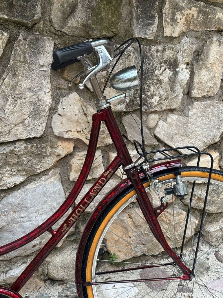Used Holland Cycles Custom Urban, Red — image 3 of 8