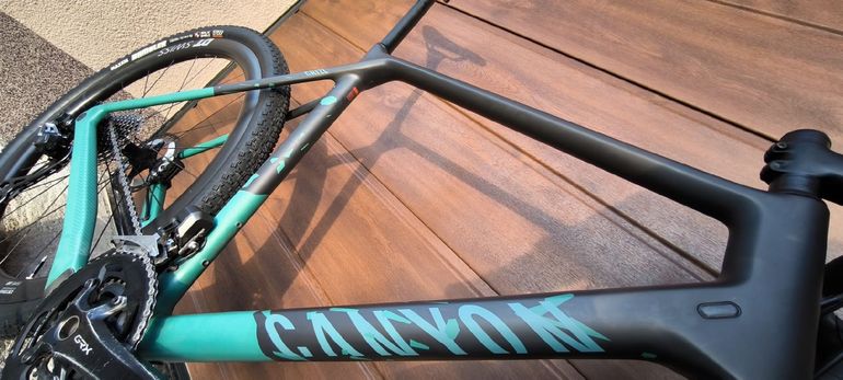 Brugt Canyon Grizl CF SLX 8 Di2 2023 2023 Road & Gravel — billede 3 af 8