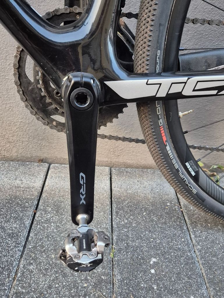Used Giant Tcx Shimano GRX 2016 Road & Gravel, Light Gray — image 5 of 15