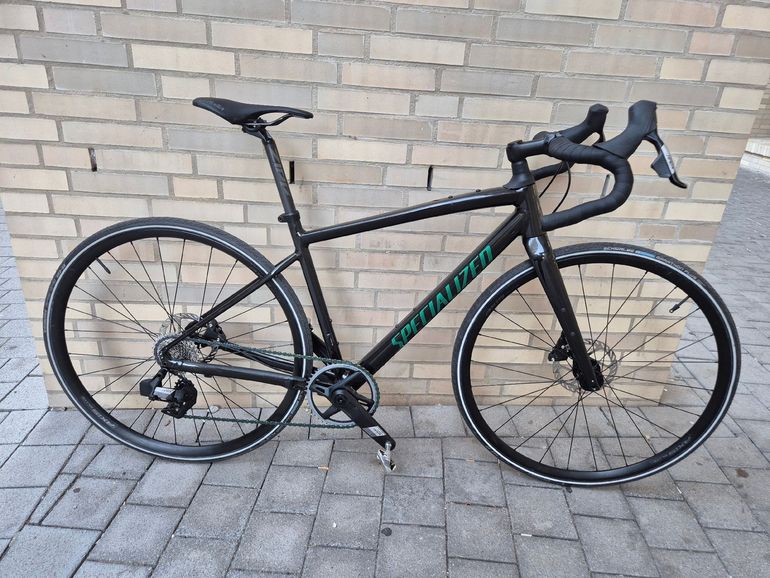 Used Specialized Diverge Comp E5 2025 2025 Road & Gravel, Black — image 1 of 15