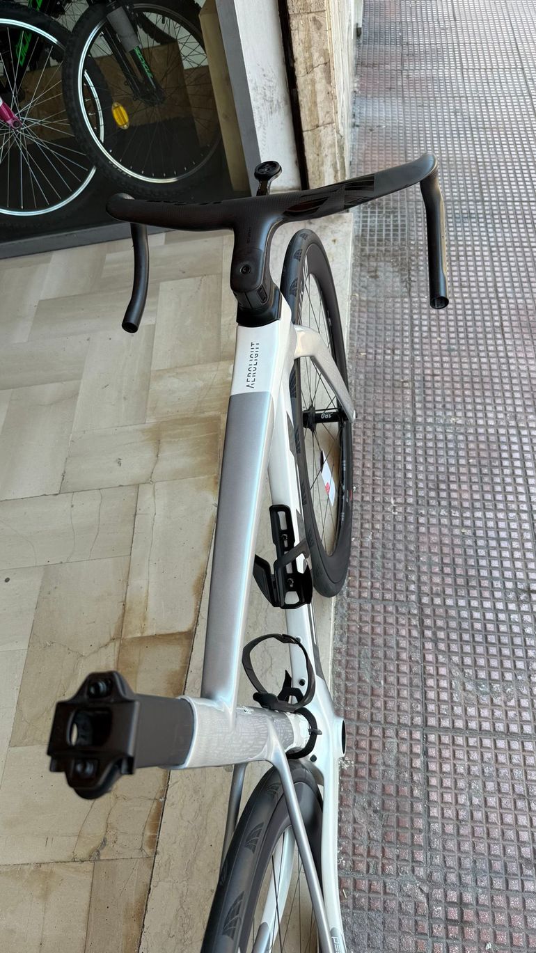 Used BH AEROLIGHT 8.0 2025 Frameset 2025 Road & Gravel, White — image 9 of 10