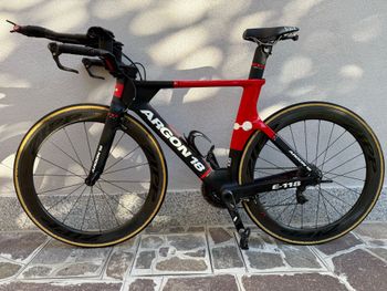 Used Argon 18 E SRAM Red 2016 Road & Gravel, Red — image 2 of 8