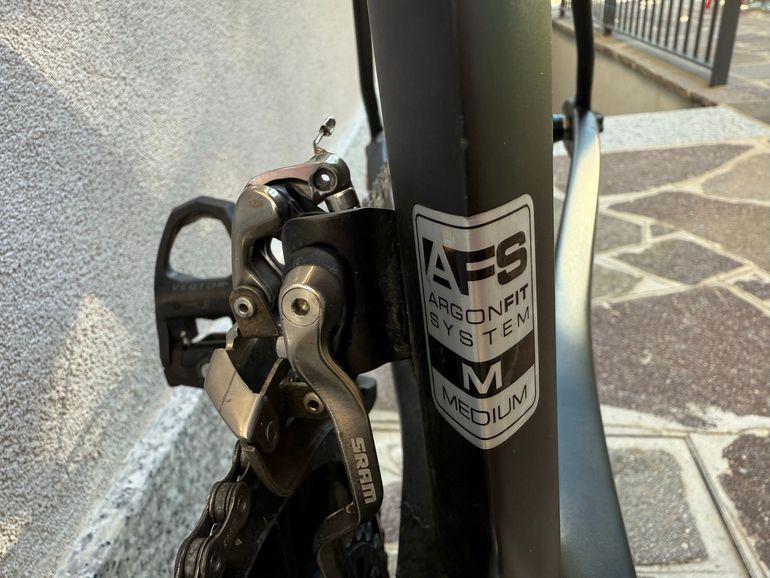Used Argon 18 E SRAM Red 2016 Road & Gravel, Red — image 5 of 8