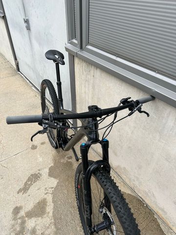 Brugt Giant Anthem Advanced Pro 29 2 2022 2022 Mountainbike — billede 2 af 3