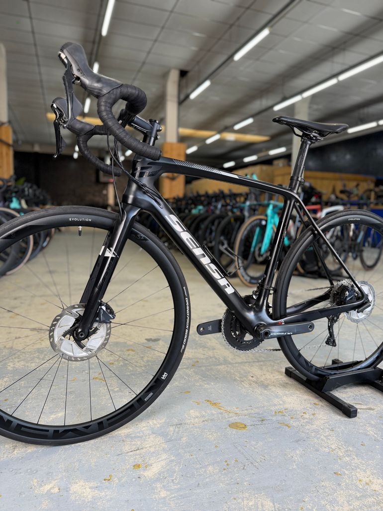 Käytetty Sensa Giulia G3 Disc Ultegra Special 2022 2022 Road & Gravel — kuva 16 / 22