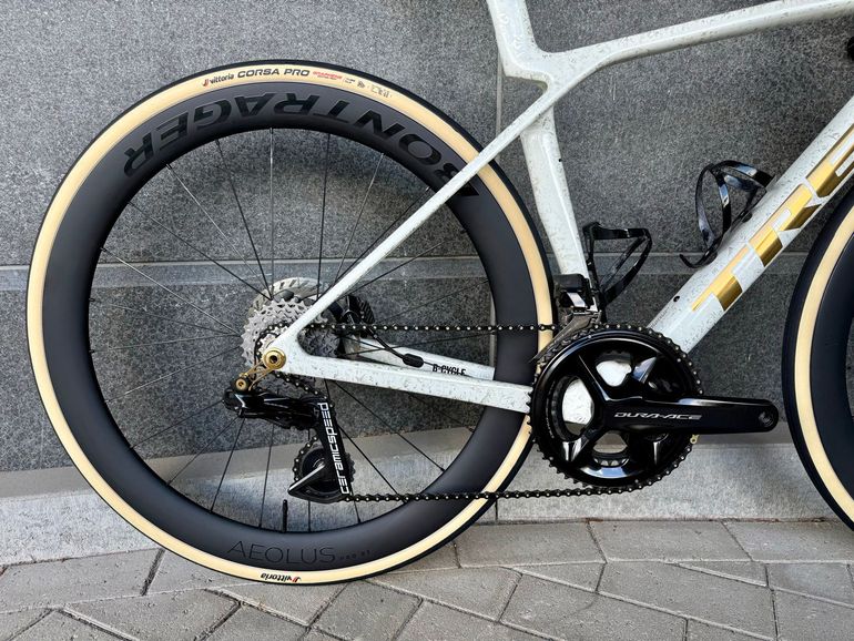 Käytetty Trek Madone Shimano Dura Ace Di2 2025 Road & Gravel — kuva 14 / 24