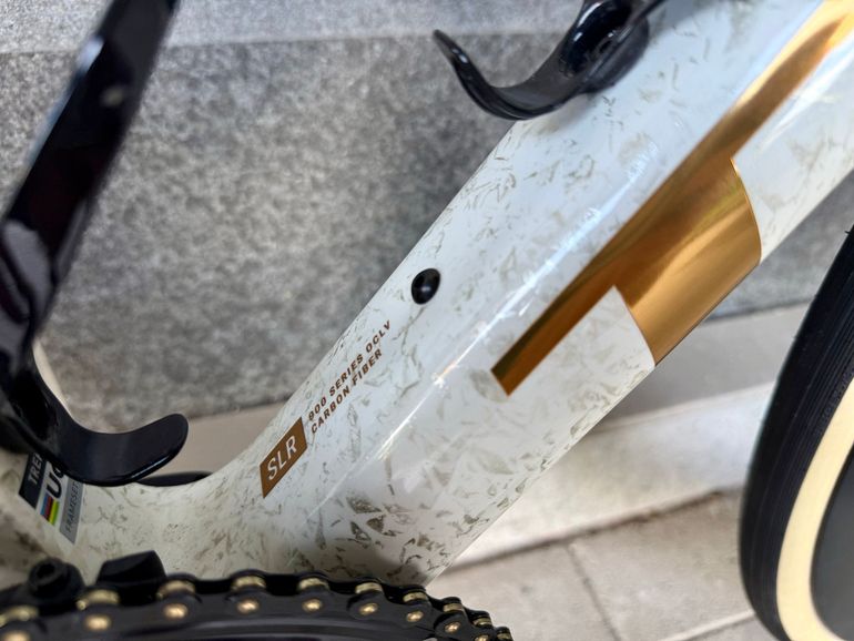 Käytetty Trek Madone Shimano Dura Ace Di2 2025 Road & Gravel — kuva 16 / 24