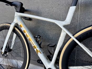Käytetty Trek Madone Shimano Dura Ace Di2 2025 Road & Gravel — kuva 7 / 24