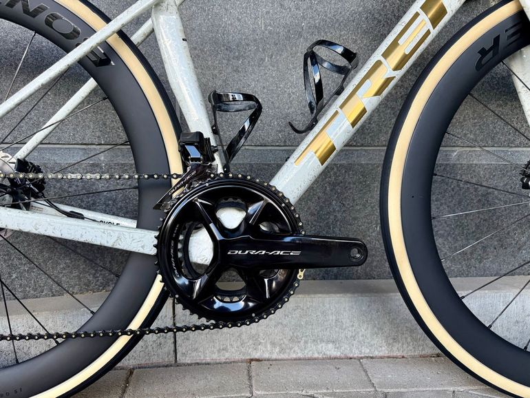 Käytetty Trek Madone Shimano Dura Ace Di2 2025 Road & Gravel — kuva 17 / 24