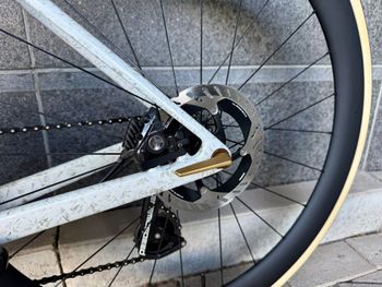 Käytetty Trek Madone Shimano Dura Ace Di2 2025 Road & Gravel — kuva 21 / 24