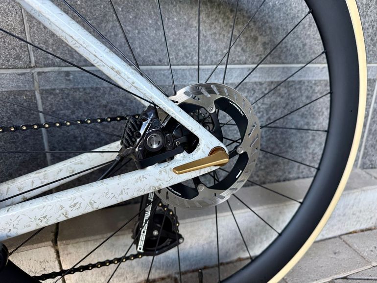 Käytetty Trek Madone Shimano Dura Ace Di2 2025 Road & Gravel — kuva 21 / 24