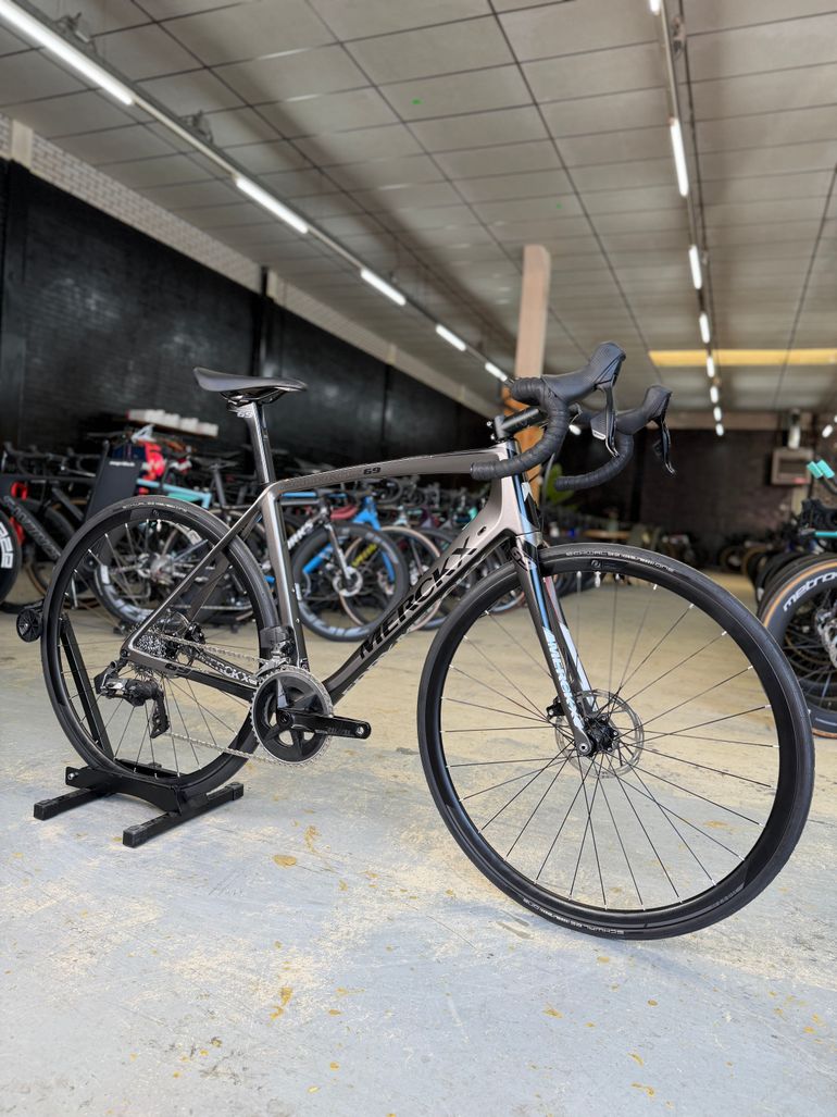 Used Eddy Merckx Mourenx 69 AXS Carbon 2021 Road & Gravel, Light Gray — image 2 of 17
