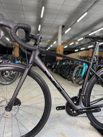 Gebrauchtes CUBE ATTAIN GTC SLX 2023 2023 Road & Gravel, Schwarz — Bild 16 von 16
