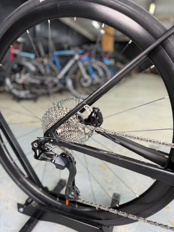 Gebrauchtes CUBE ATTAIN GTC SLX 2023 2023 Road & Gravel, Schwarz — Bild 8 von 16