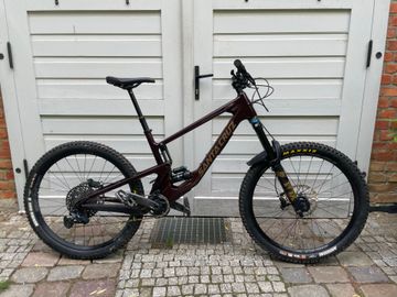Brugt Santa Cruz NOMAD S / Carbon C / 27.5 2022 2022 MTB