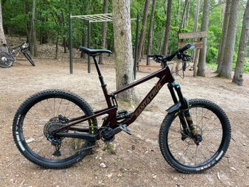 Used Santa Cruz NOMAD S / Carbon C / 27.5 2022 2022 Mountainbike, Red, 27.5 — image 5 of 10