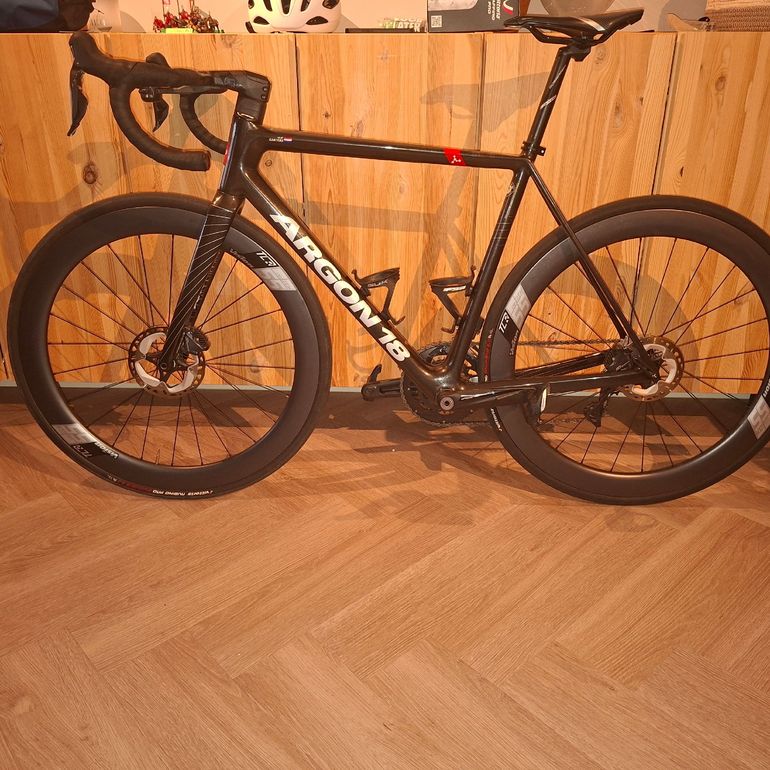 Used Argon 18 Gallium Shimano Ultegra Di2 2023 Road & Gravel, Black — image 3 of 7