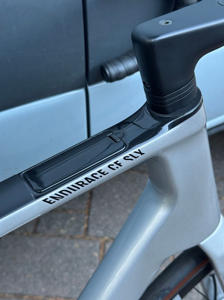 Used Canyon Endurace CF SLX 7 Di2 2026 2026 Road & Gravel, Light Gray — image 10 of 18