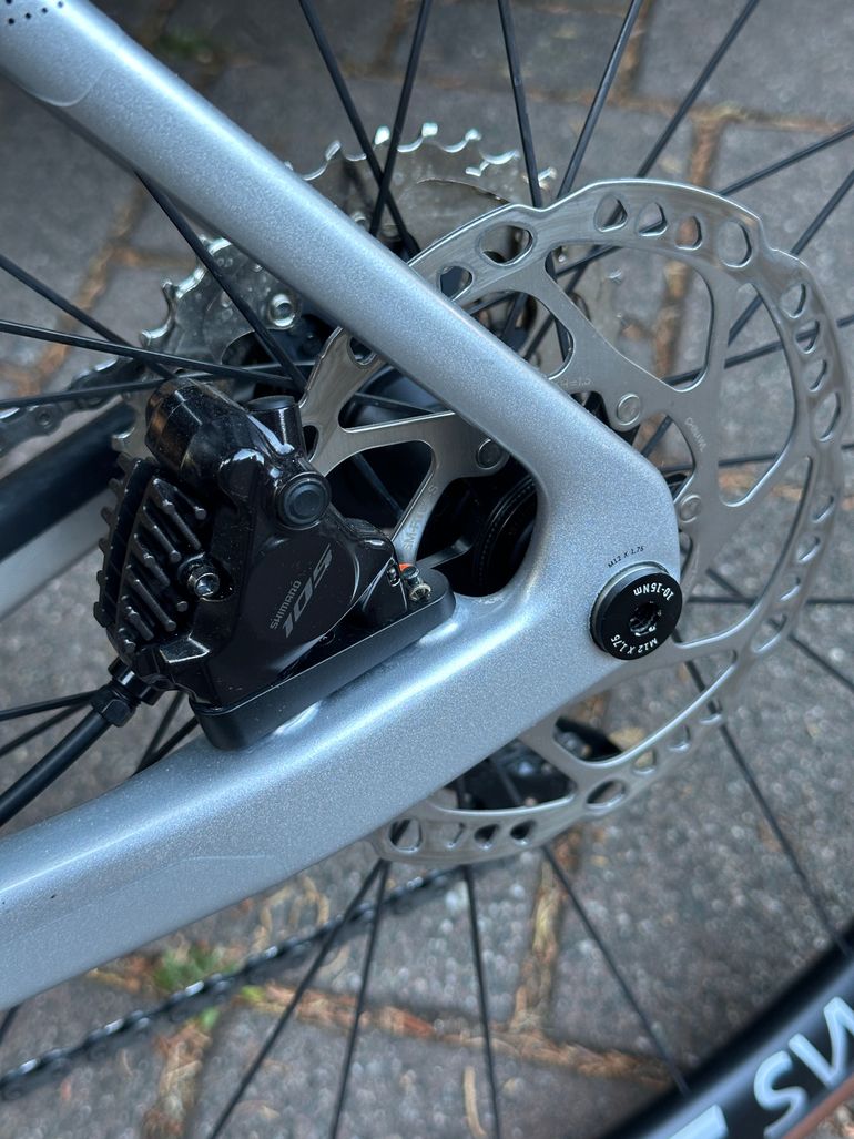 Used Canyon Endurace CF SLX 7 Di2 2026 2026 Road & Gravel, Light Gray — image 9 of 18