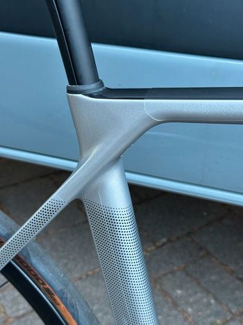 Used Canyon Endurace CF SLX 7 Di2 2026 2026 Road & Gravel, Light Gray — image 4 of 18
