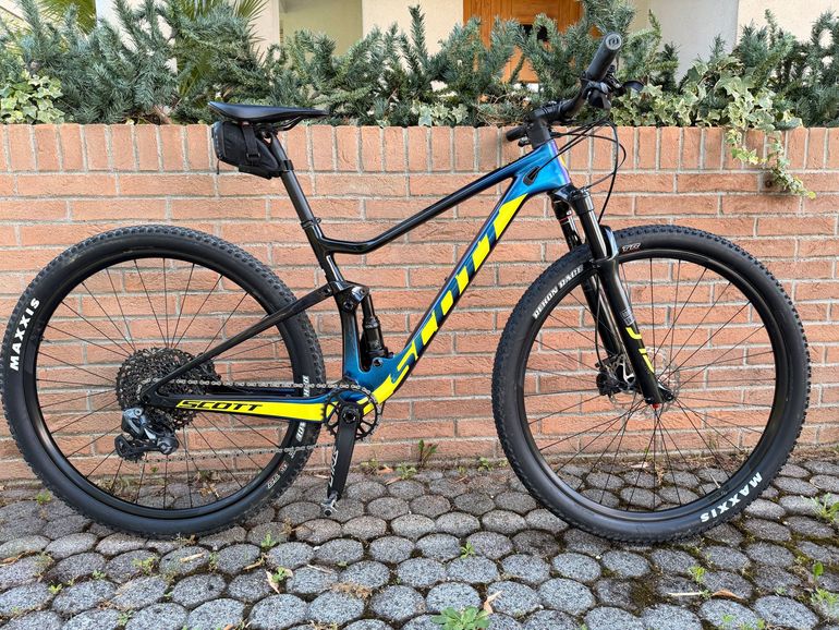 Käytetty Scott Spark RC 900 Team Issue AXS 2020 2020 Mountainbike — kuva 1 / 10