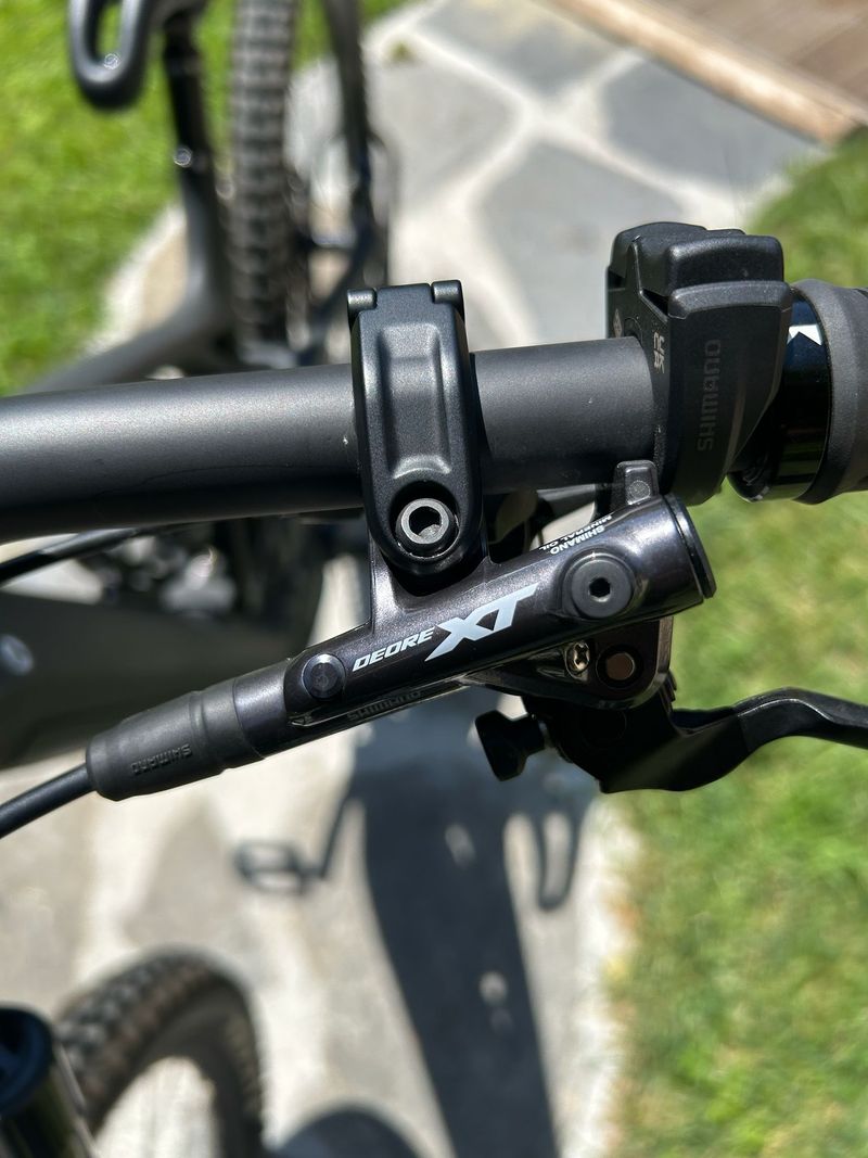 Used Evil Epocalypse XT 2023 2023 Mountainbike, Light Gray, 29 — image 9 of 12