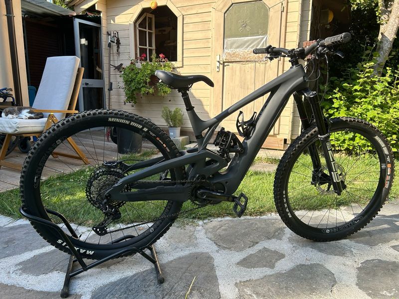 Used Evil Epocalypse XT 2023 2023 Mountainbike, Light Gray, 29 — image 4 of 12