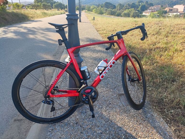 Used Ceepo Custom Shimano Ultegra Di2 2021 Road & Gravel, Red — image 1 of 7