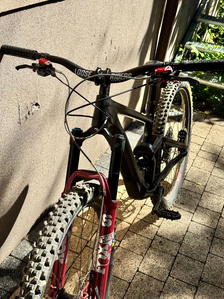 Used Specialized Enduro Comp 2021 2021 Mountainbike, Black — image 10 of 14