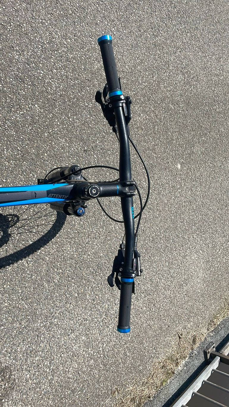 Gebrauchtes CUBE Attention Shimano Deore XT 2019 Mountainbike, Blau — Bild 19 von 20