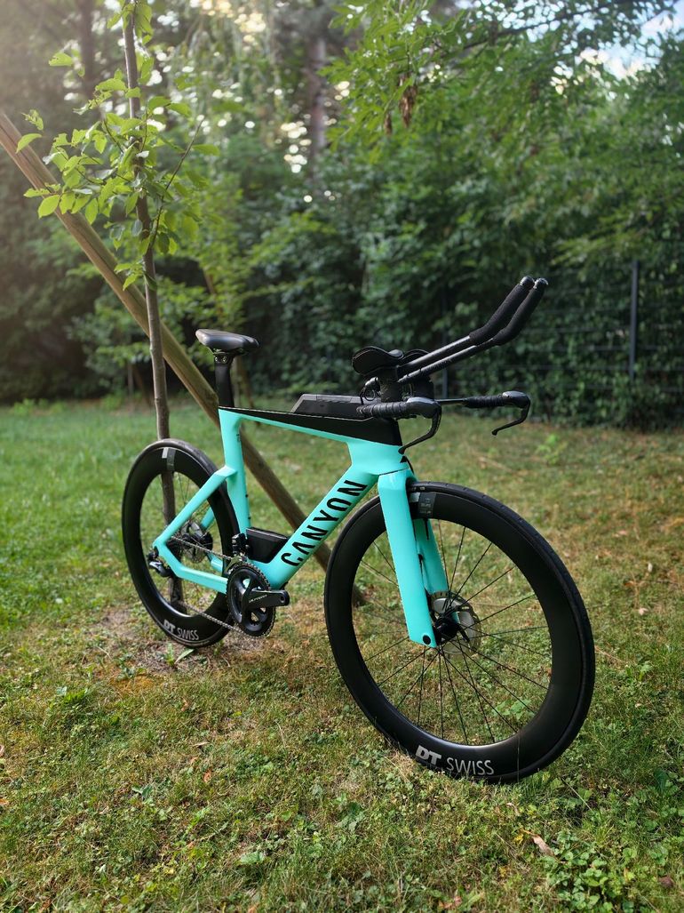 Käytetty Canyon Speedmax CF 8 Disc Di2 2021 2021 Road & Gravel — kuva 1 / 6