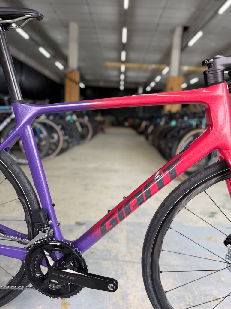 Used Giant TCR Di2 Carbon 2022 Road & Gravel, Purple — image 11 of 24