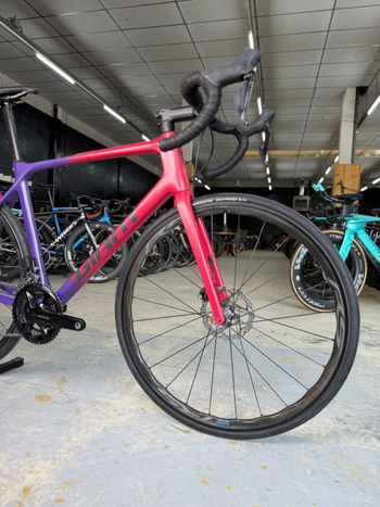 Used Giant TCR Di2 Carbon 2022 Road & Gravel, Purple — image 5 of 24