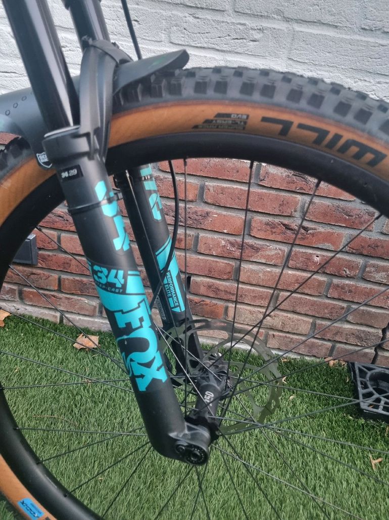 Brugt Canyon Lux Trail CF 7 2023 2023 Mountainbike — billede 8 af 11