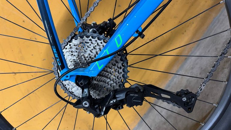 Used CUBE LTD Pro 2017 2017 Mountainbike, Blue, 27.5, 29 — image 3 of 8