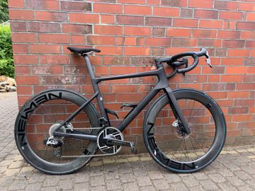 Rose Xlite 06 Red AXS 2025 2025 Road & Gravel usato