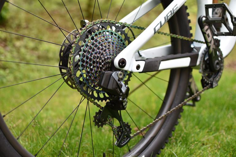 Gebrauchtes CUBE STEREO ONE77 C:68X SLT 29 2024 2024 Mountainbike, Weiß, 29 — Bild 3 von 19