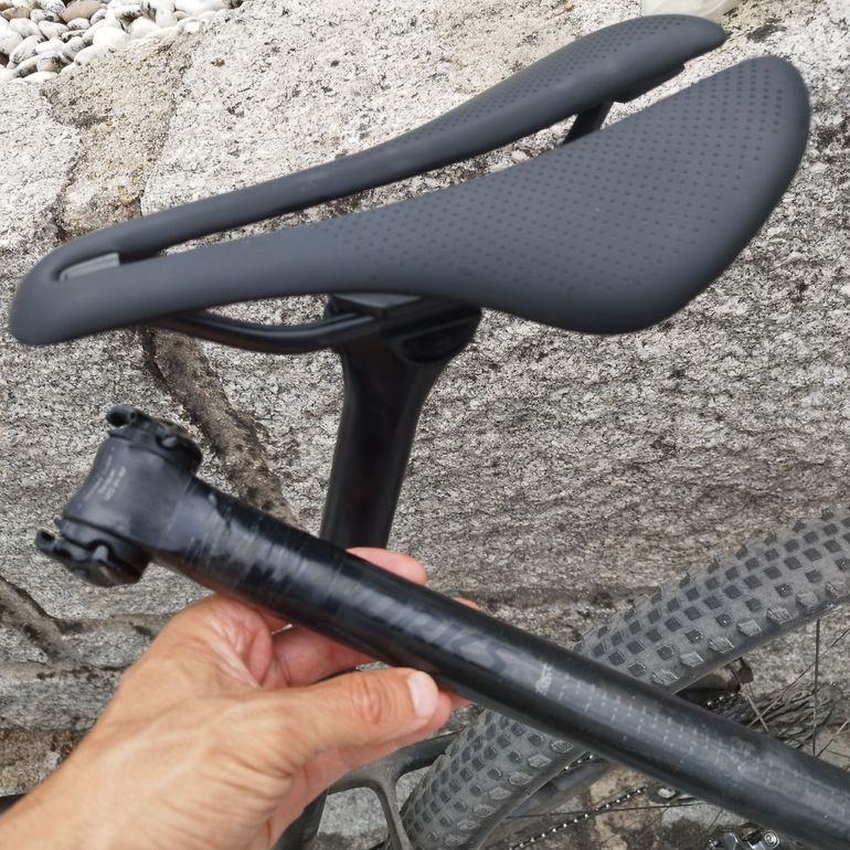 Used Specialized epic Custom Shimano Deore XT 2022 Mountainbike, Black, 29 — image 29 of 44