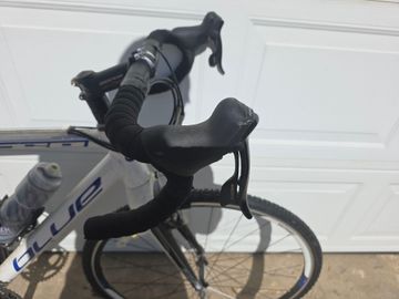Used Blue Competition Custom SRAM Apex 2011 Road & Gravel, White — image 7 of 13