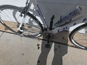 Used Blue Competition Custom SRAM Apex 2011 Road & Gravel, White — image 4 of 13